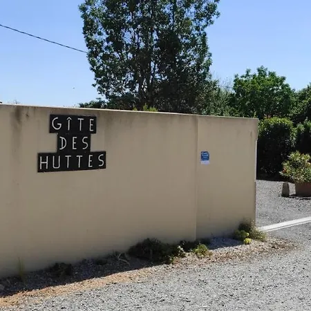 Holiday home Des Huttes *