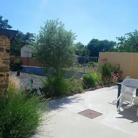 Des Huttes Holiday home *